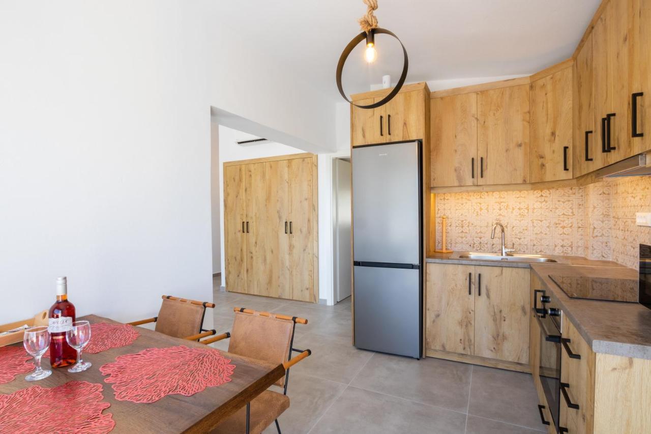 Aronia Luxury Apartments Karpathos Exterior photo